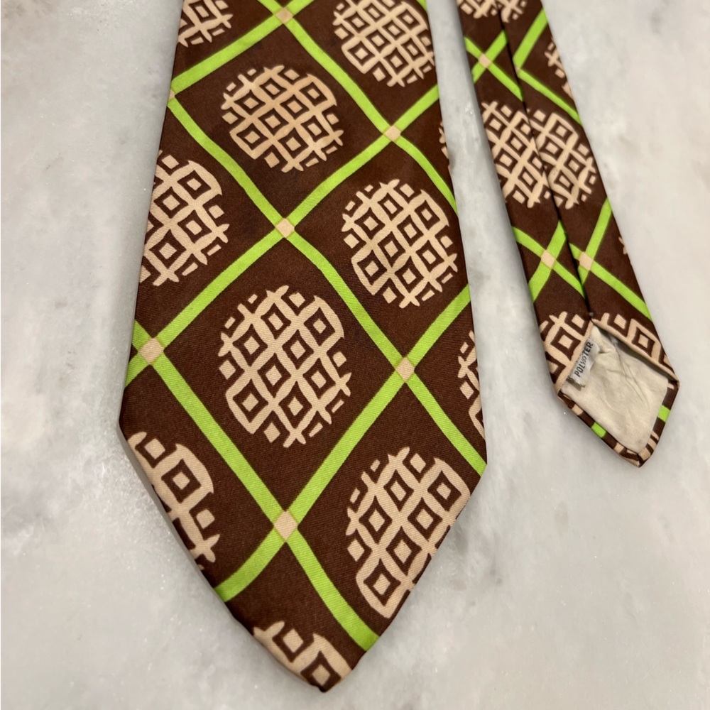 Vintage tie